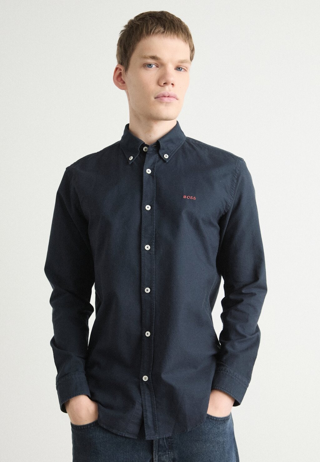 Рубашка ROAN BOSS, темно-синий
Рубашка ROAN BOSS, темно-синий