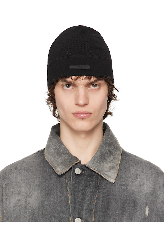 Шапка с логотипом Hyein Seo, черный
Шапка с логотипом Hyein Seo, черный