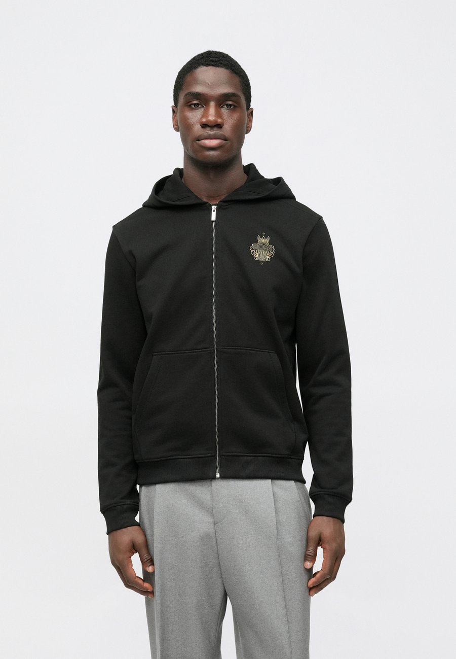 Толстовка BOSS ZIXI, Black
Толстовка BOSS ZIXI, Black