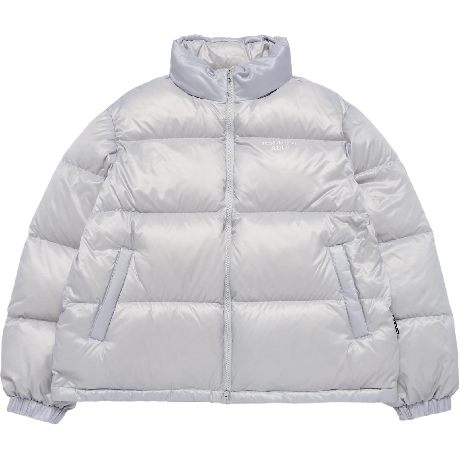 Acme De La Vie ADLV FW24 Пуховик унисекс светло-серый, Light Gray
Acme De La Vie ADLV FW24 Пуховик унисекс светло-серый, Light Gray