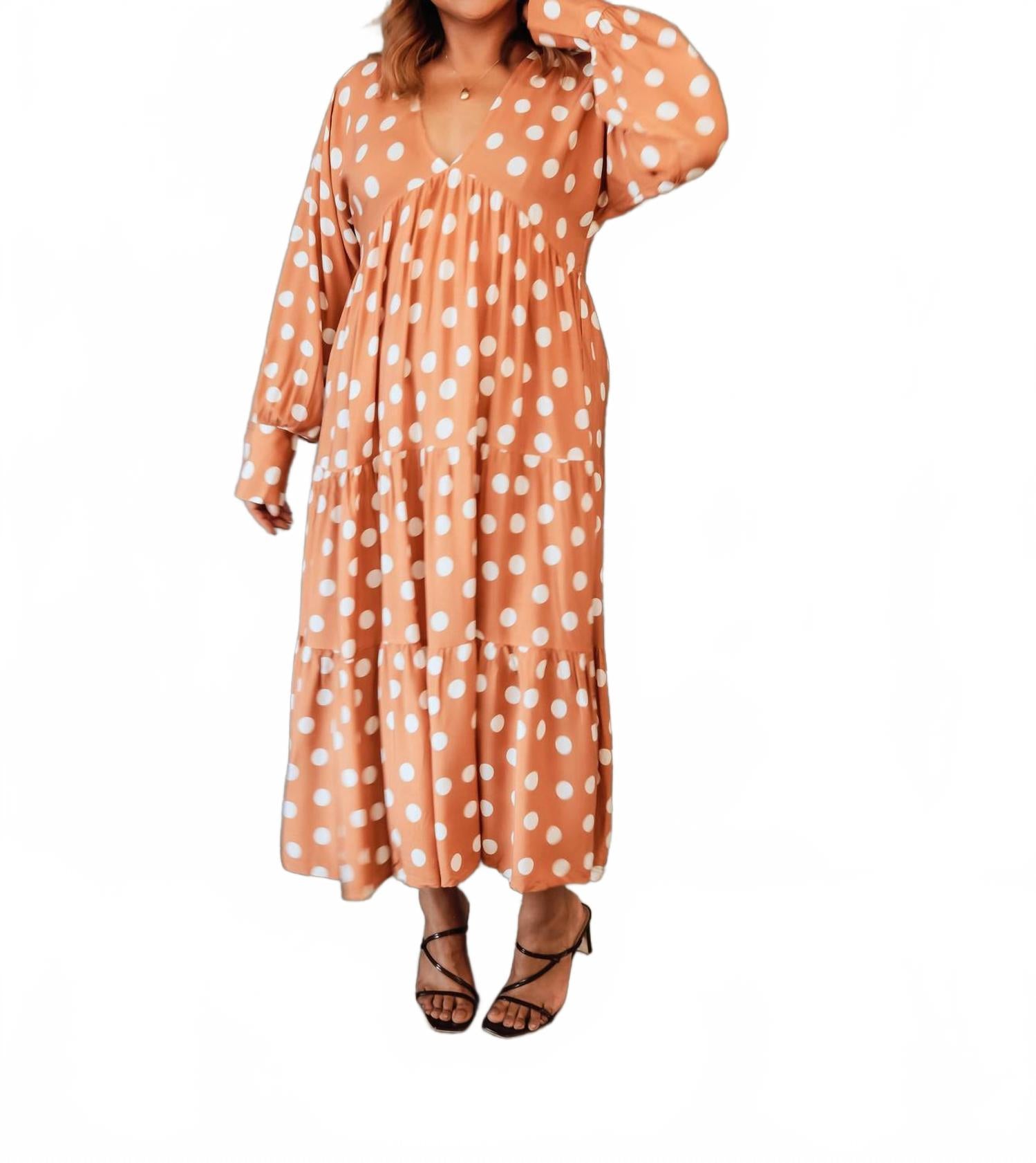 BLAKELEY Платье-миди "Мейбл" коричневого цвета
BLAKELEY Платье-миди "Мейбл" коричневого цвета