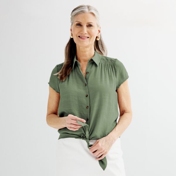 Женская рубашка с запахом Croft & Barrow, цвет manolo olive
Женская рубашка с запахом Croft & Barrow, цвет manolo olive