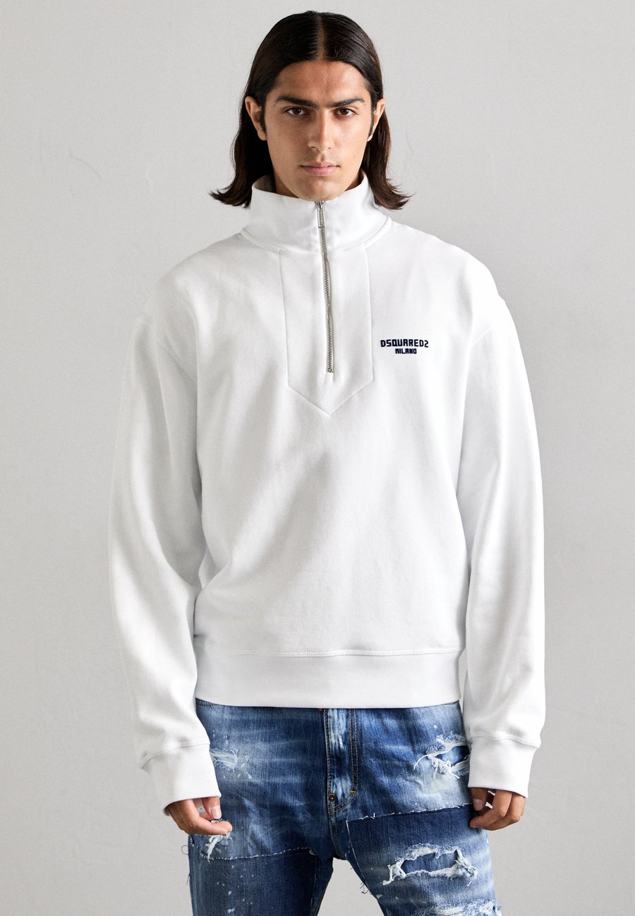 Толстовка Dsquared2 JUST RIGHT FIT ZIPPED, White/Dark Navy/Black
Толстовка Dsquared2 JUST RIGHT FIT ZIPPED, White/Dark Navy/Black