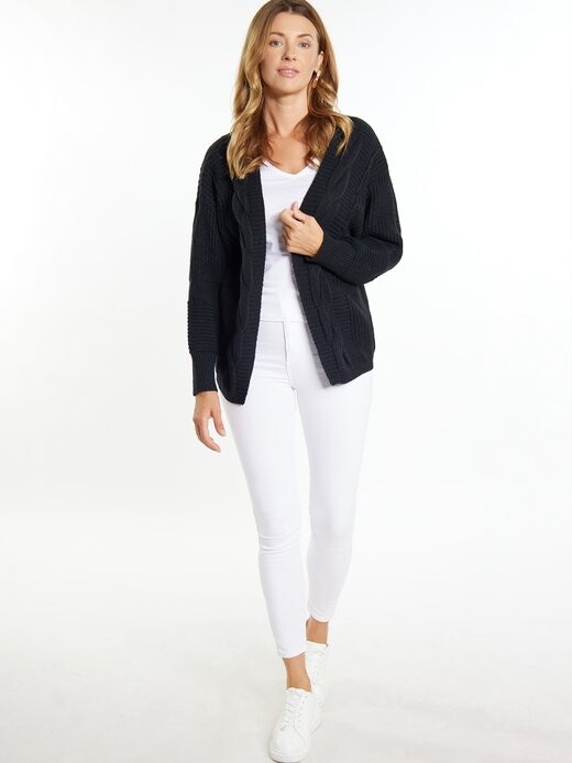 Кардиган Usha, черный
Кардиган Usha, черный
