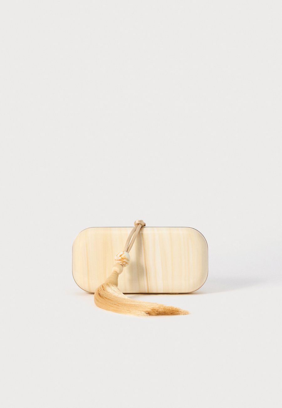 Клатч Cult Gaia YASMIN, Sand Degrade/Beige
Клатч Cult Gaia YASMIN, Sand Degrade/Beige