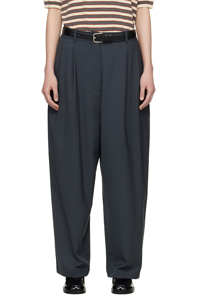 Cordera Серые классические мужские брюки
Cordera Серые классические мужские брюки