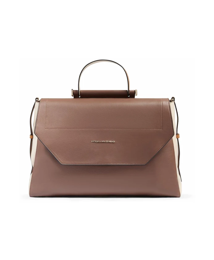 Женская сумка-портфель для ноутбука из кожи, ударопрочная, с мягкой подкладкой и защитой от RFID-сканирования. Piquadro, коричневый
Женская сумка-портфель для ноутбука из кожи, ударопрочная, с мягкой подкладкой и защитой от RFID-сканирования. Piquadro, коричневый