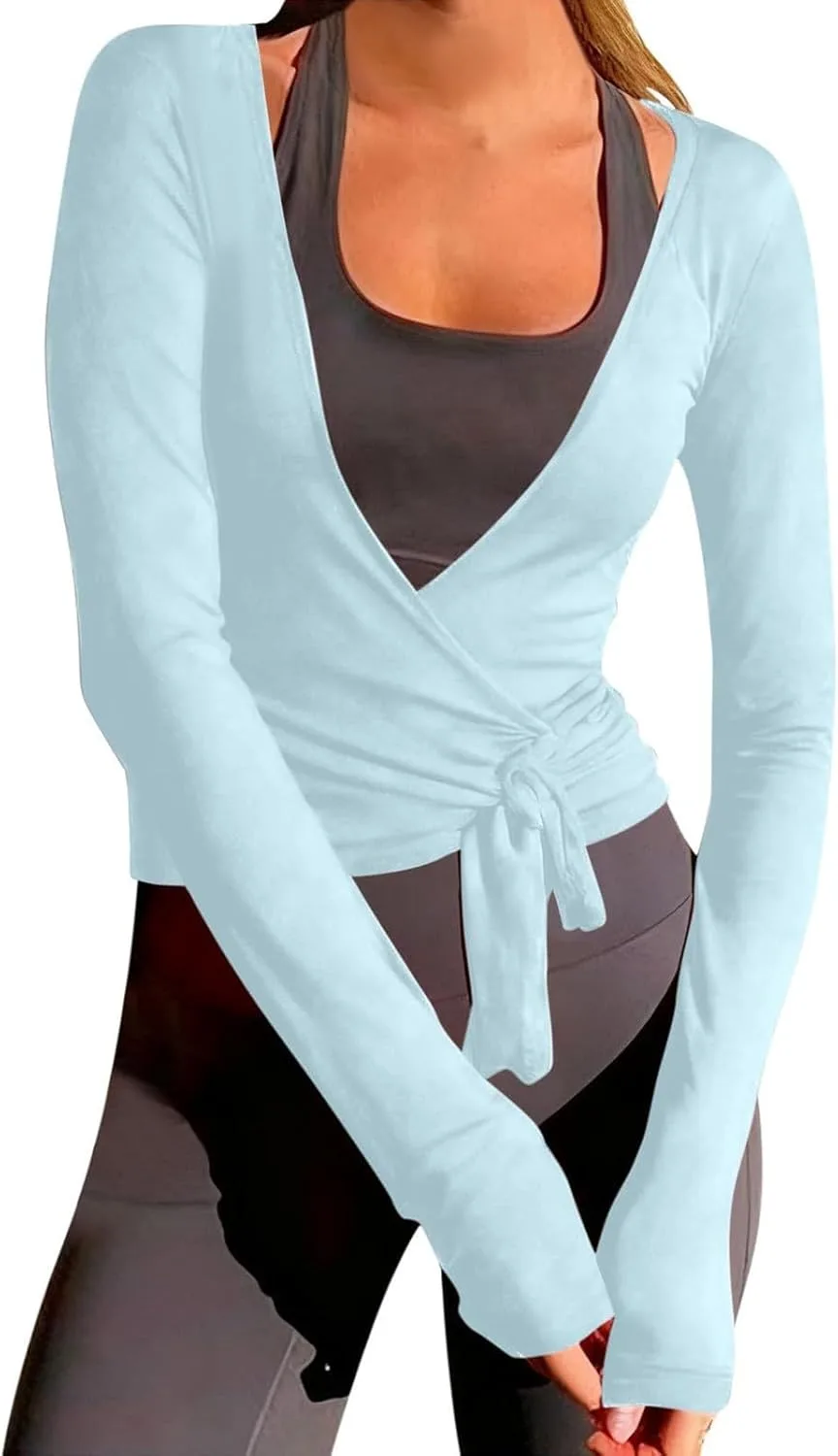 Женский топ с запахом и длинными рукавами Y2K
Женский топ с запахом и длинными рукавами Y2K