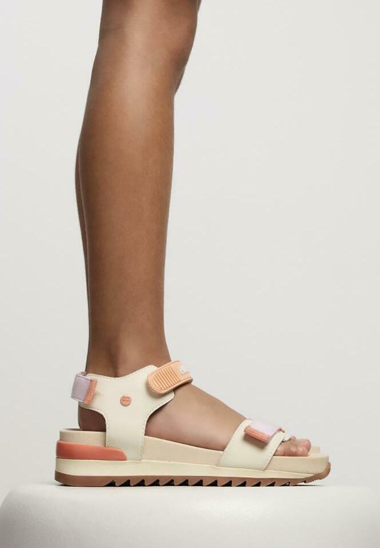 Трекинговые сандалии DEPORTIVAS TREMONT Gioseppo, слоновая кость
Трекинговые сандалии DEPORTIVAS TREMONT Gioseppo, слоновая кость