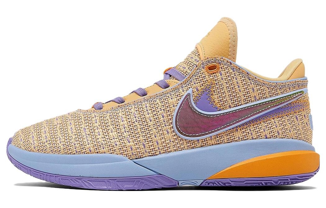 Баскетбольные кроссовки Nike Lebron 20 женские
Баскетбольные кроссовки Nike Lebron 20 женские