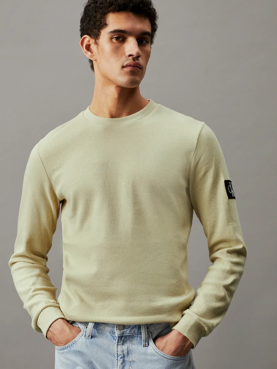 Рубашка с длинными рукавами Calvin Klein Jeans "BADGE WAFFLE LS TEE", с нашивкой-логотипом, зеленый
Рубашка с длинными рукавами Calvin Klein Jeans "BADGE WAFFLE LS TEE", с нашивкой-логотипом, зеленый