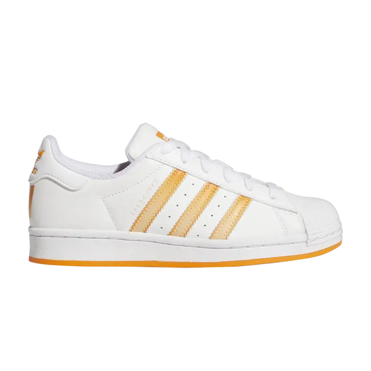Кроссовки Adidas Superstar J, белый 
Кроссовки Adidas Superstar J, белый