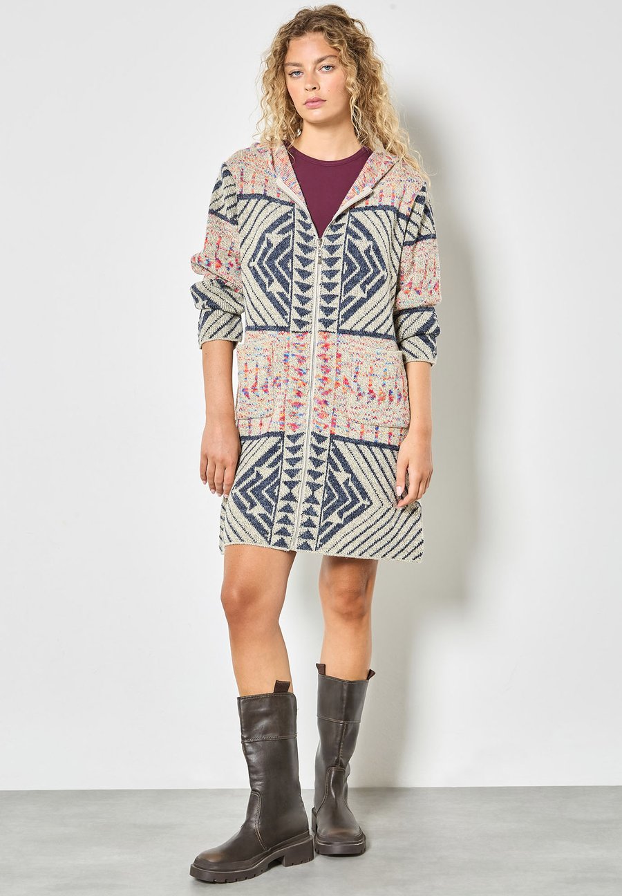 Кардиган Apricot GEOMETRIC FOLK, Stone
Кардиган Apricot GEOMETRIC FOLK, Stone