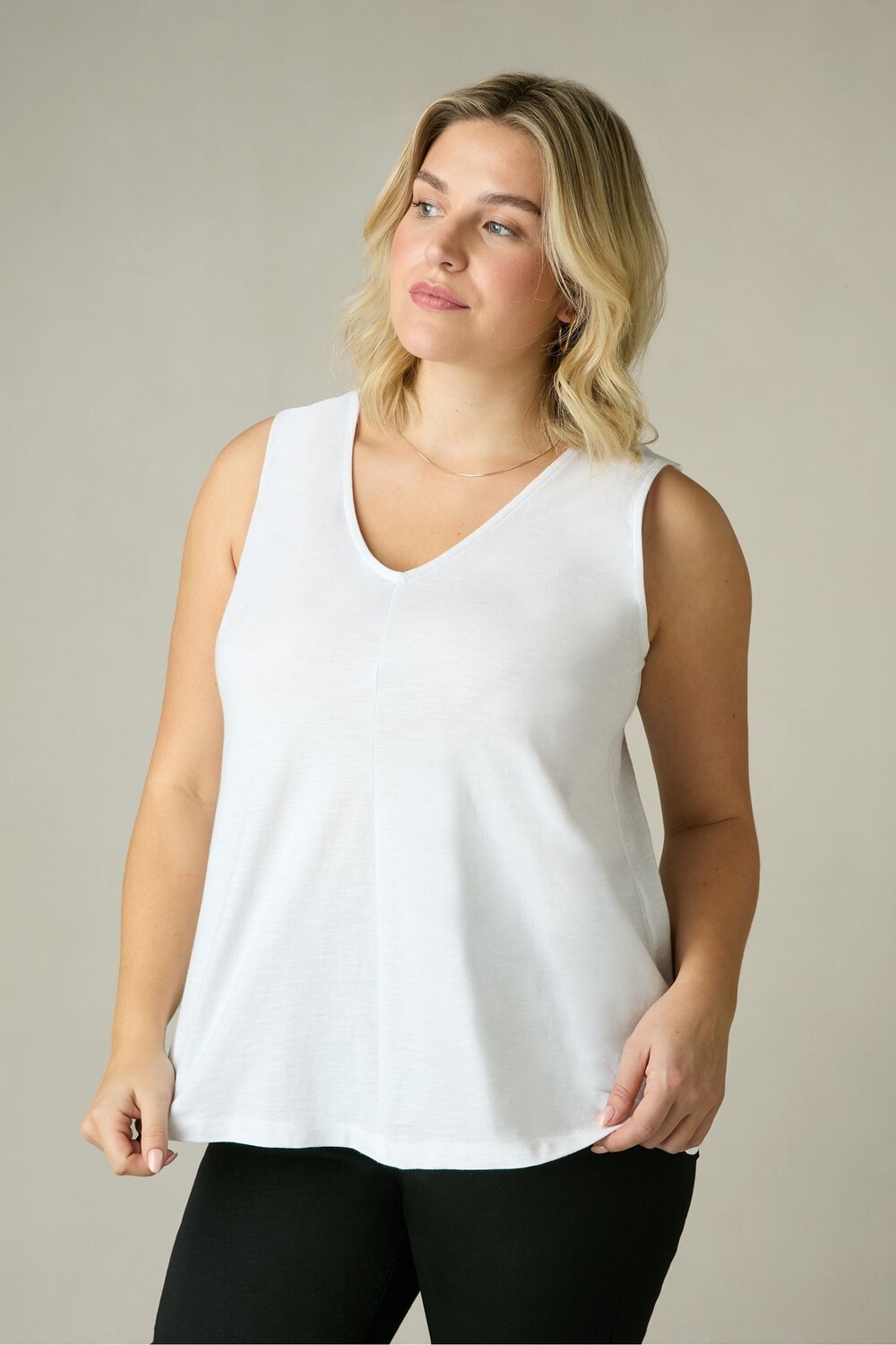 Хлопковая блузка с V-образным вырезом Live Unlimited, белый
Хлопковая блузка с V-образным вырезом Live Unlimited, белый