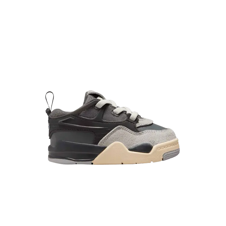 Кроссовки Air Jordan 4 RM TD Iron Grey, серый
Кроссовки Air Jordan 4 RM TD Iron Grey, серый