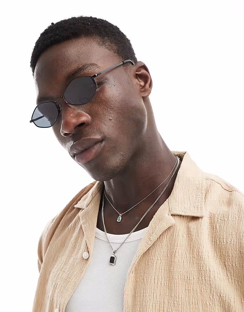 Солнцезащитные очки ASOS DESIGN Festival в шестиугольной оправе с черной оправой и тонированными линзами
Солнцезащитные очки ASOS DESIGN Festival в шестиугольной оправе с черной оправой и тонированными линзами