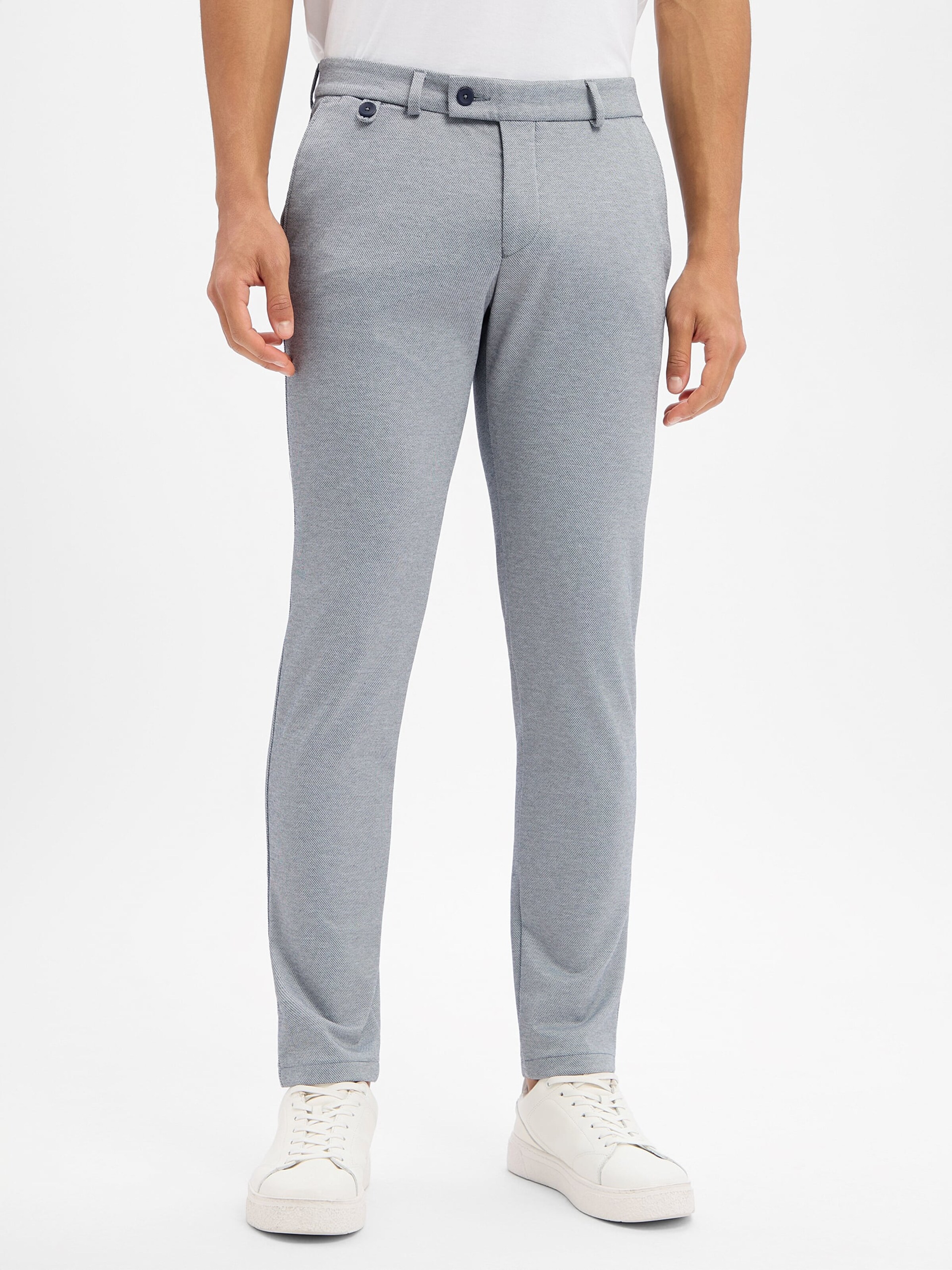 Bugatti Обычные брюки 'Renzo' в морском синем
Bugatti Обычные брюки 'Renzo' в морском синем