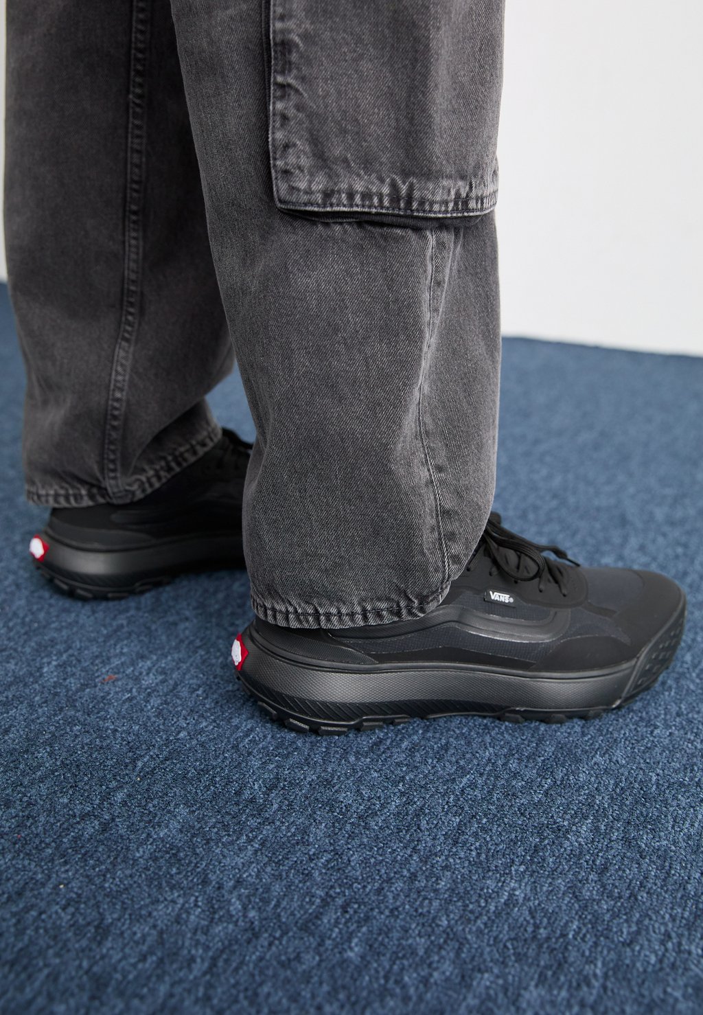 Кроссовки MTE CROSSPATH UNISEX Vans, черный
Кроссовки MTE CROSSPATH UNISEX Vans, черный