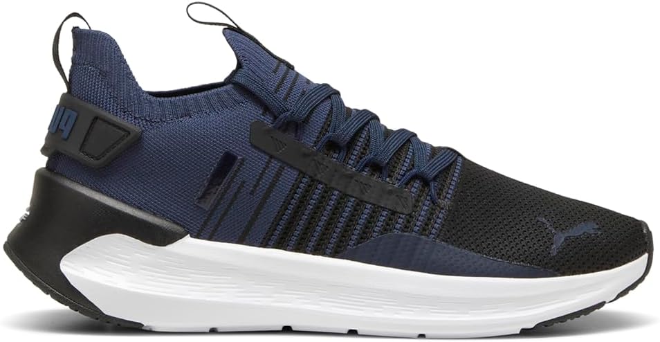 Мужские беговые кроссовки Puma Softride Symmetry Fuzion, черный/синий/темно-синий
Мужские беговые кроссовки Puma Softride Symmetry Fuzion, черный/синий/темно-синий