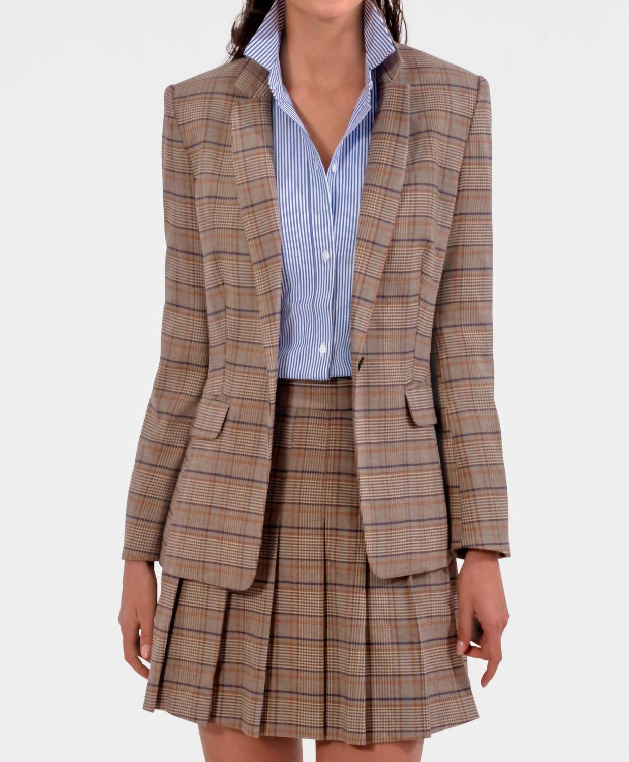 Блейзер в стиле преппи в клетку цвета хаки/темно-синего цвета GRETCHEN SCOTT
Блейзер в стиле преппи в клетку цвета хаки/темно-синего цвета GRETCHEN SCOTT