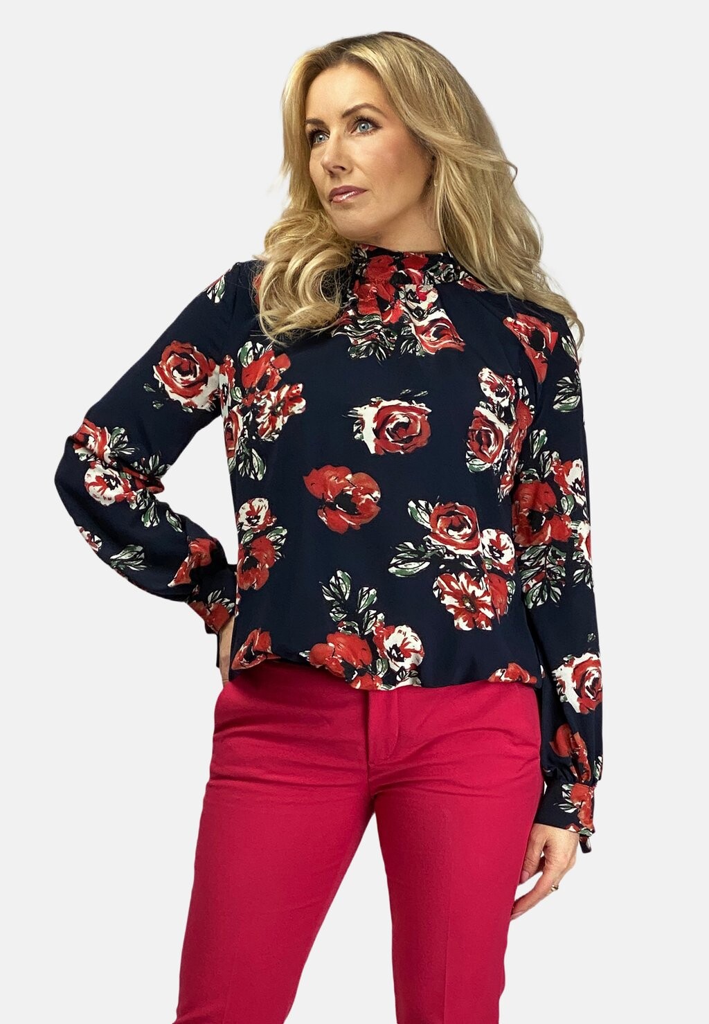 Блуза REGINA FASHION, темно-синий
Блуза REGINA FASHION, темно-синий