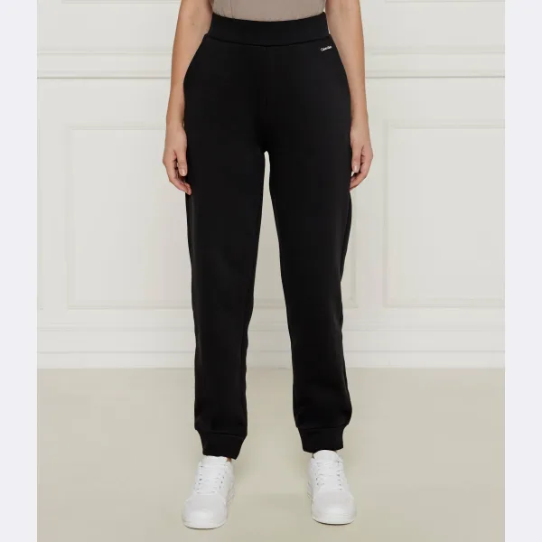 Спортивные брюки стандартного кроя Calvin Klein, черный
Спортивные брюки стандартного кроя Calvin Klein, черный