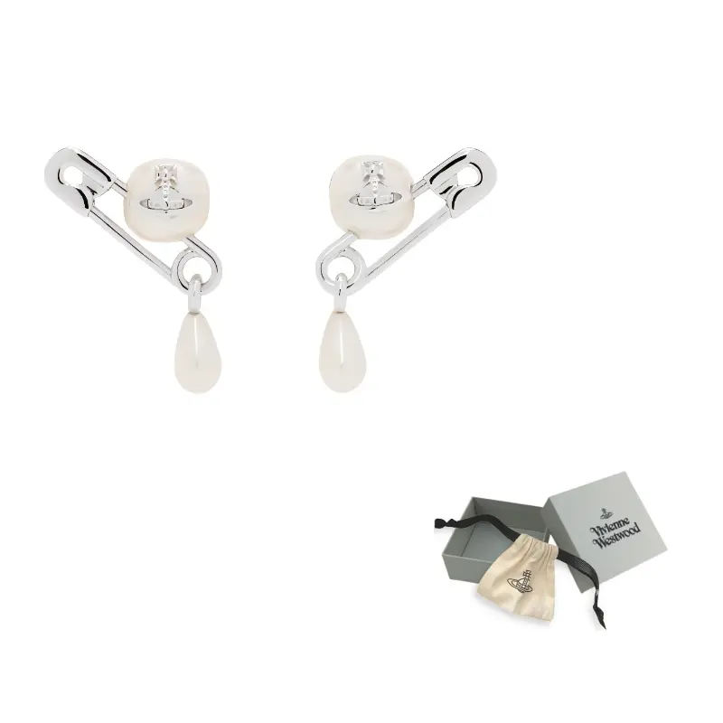 Сережки-английские булавки Vivienne Westwood
Сережки-английские булавки Vivienne Westwood