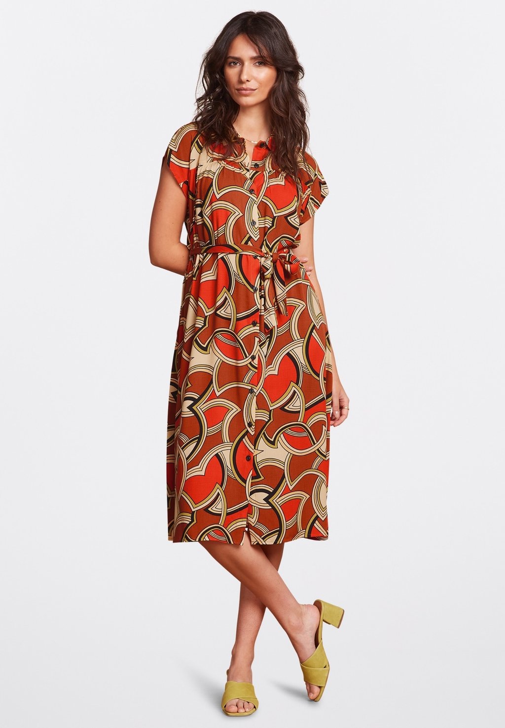 Платье-рубашка AMY MELLOW DOBBY King Louie, оранжевый
Платье-рубашка AMY MELLOW DOBBY King Louie, оранжевый