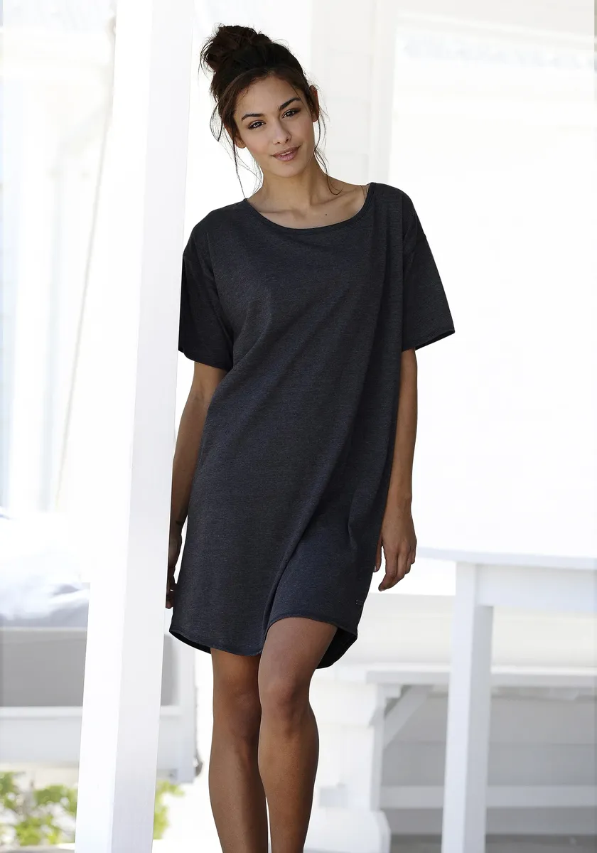 Ночная рубашка "Аризона" с круглым вырезом Arizona, антрацит
Ночная рубашка "Аризона" с круглым вырезом Arizona, антрацит