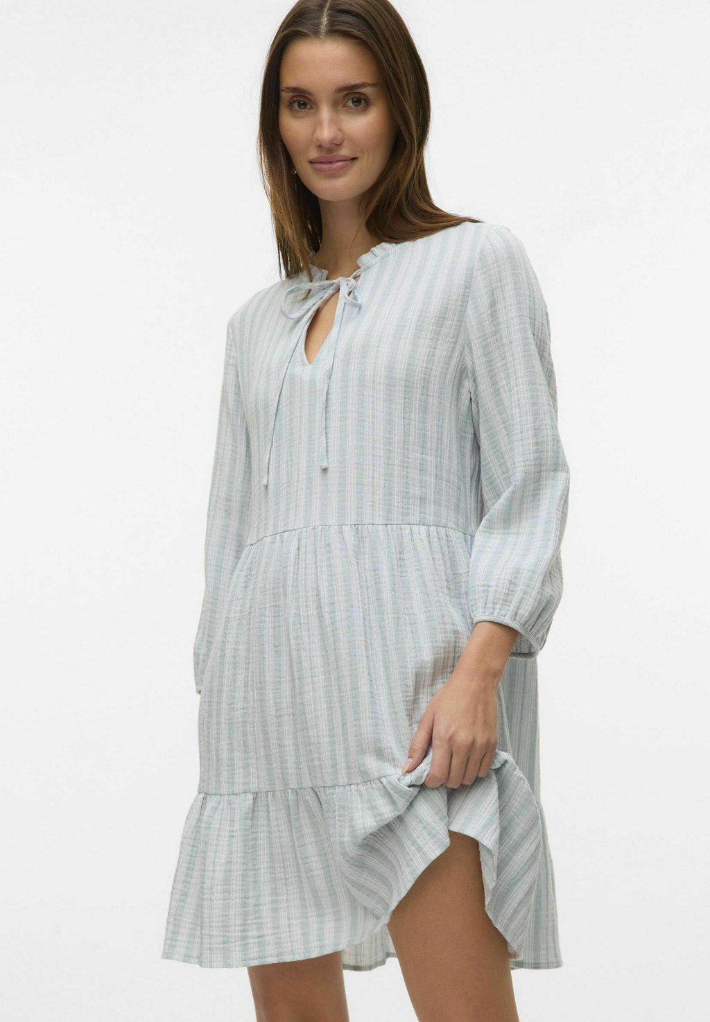 Повседневное платье VMNANNA Vero Moda, светло-серый
Повседневное платье VMNANNA Vero Moda, светло-серый