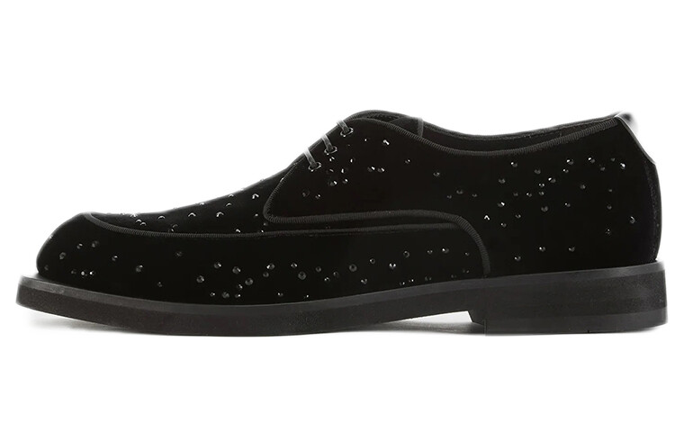 Мужские повседневные мужские низкие черные Emporio Armani
Мужские повседневные мужские низкие черные Emporio Armani