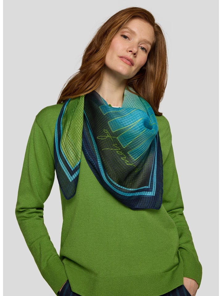 Темно-синий шарф Rabe
Темно-синий шарф Rabe