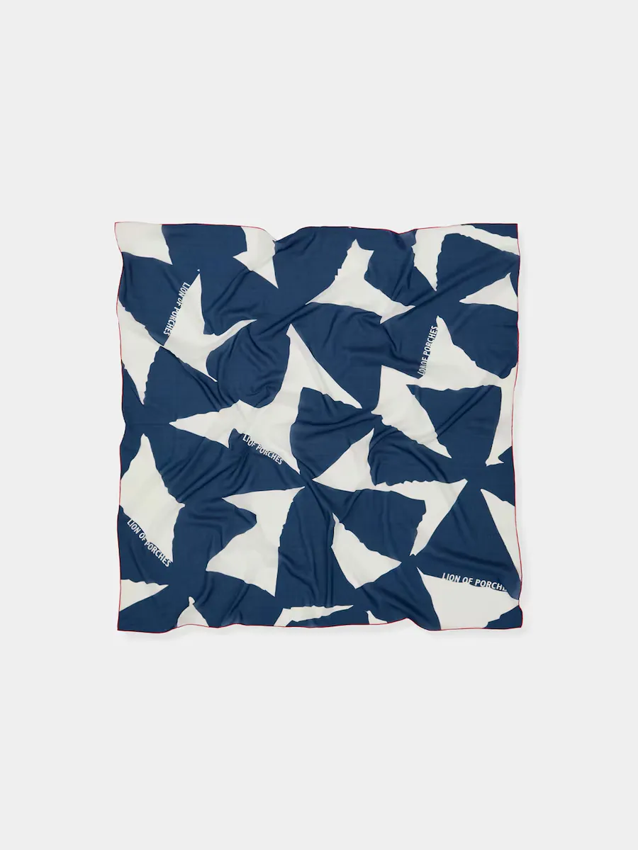 Набивной шарф из хлопка и шелка Lion of Porches, синий
Набивной шарф из хлопка и шелка Lion of Porches, синий