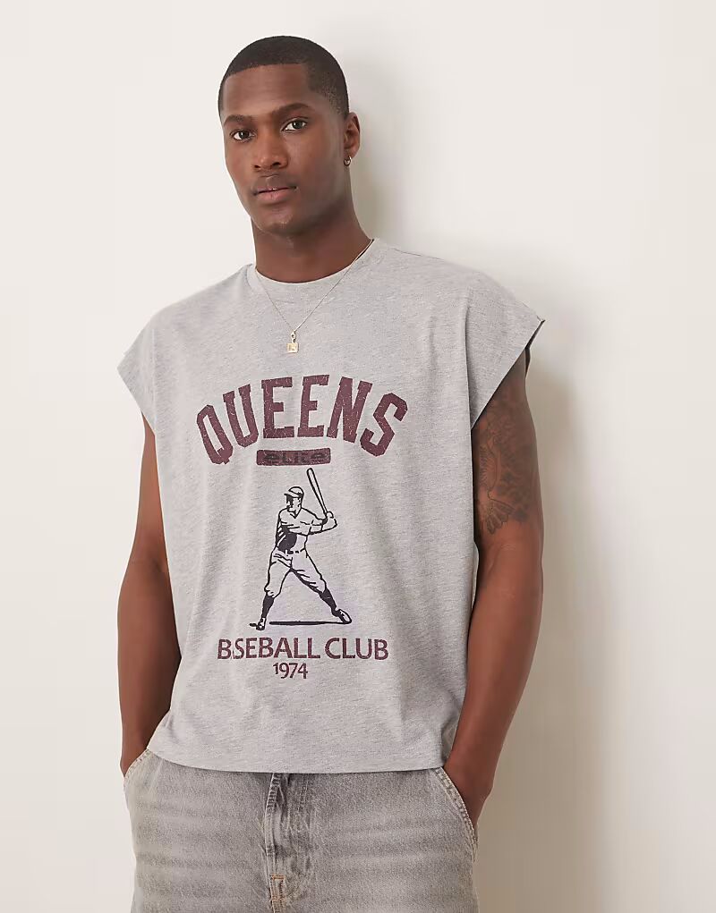 Футболка свободного кроя ASOS DESIGN, плотная, серого цвета, 240 г
Футболка свободного кроя ASOS DESIGN, плотная, серого цвета, 240 г