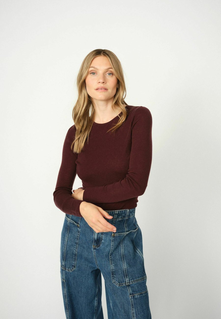 Джемпер Mos Mosh Jumper, Fudge/Dark Red
Джемпер Mos Mosh Jumper, Fudge/Dark Red