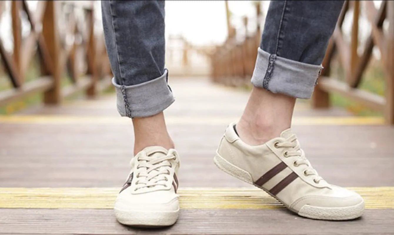 Мужские холщовые кроссовки, универсальные, повседневные, дышащие, модные, удобные, низкие, плоские, для прогулок, простые, мягкие, винтажные, на шнуровке, повседневные туфли Boxpopla, красный
Мужские холщовые кроссовки, универсальные, повседневные, дышащие, модные, удобные, низкие, плоские, для прогулок, простые, мягкие, винтажные, на шнуровке, повседневные туфли Boxpopla, красный