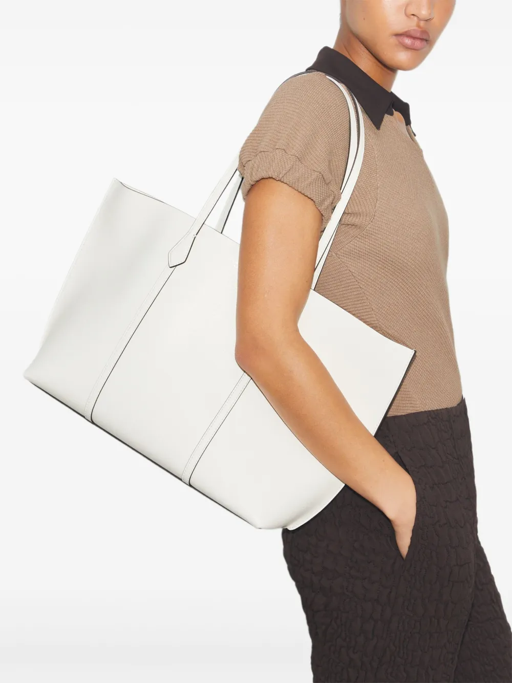 Структурированная сумка-тоут Perry Tory Burch, белый
Структурированная сумка-тоут Perry Tory Burch, белый