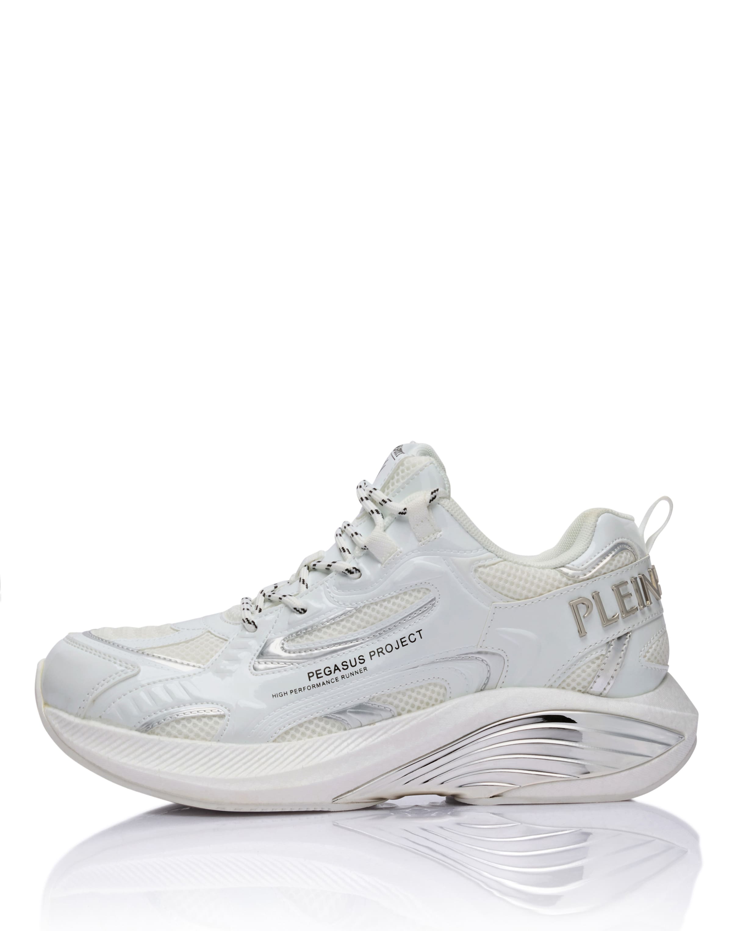 Plein Sport Кроссовки в белом цвете
Plein Sport Кроссовки в белом цвете