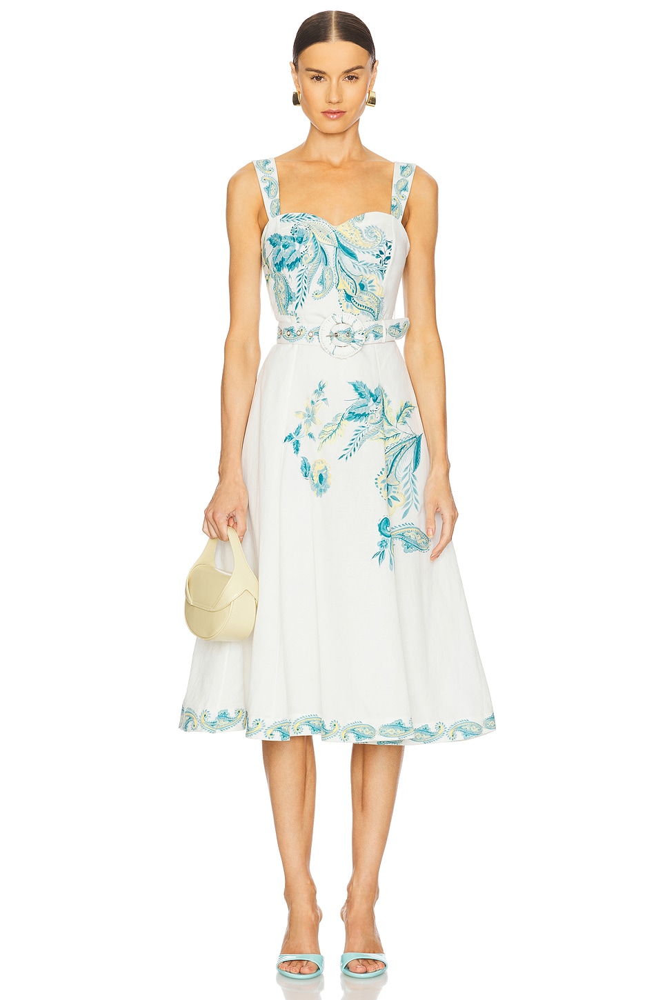 Миди-платье с ремнем на пряжке Hemant And Nandita, white floral
Миди-платье с ремнем на пряжке Hemant And Nandita, white floral