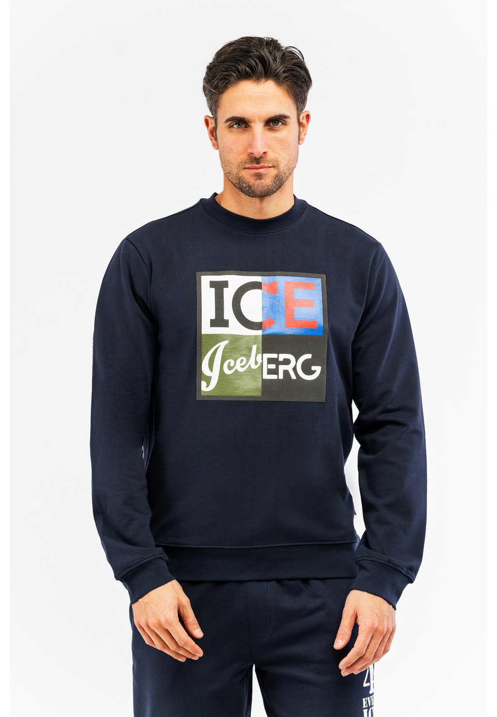 Толстовка ROUNDNECK WITH BIG ICE ICEBERG, темно-синий
Толстовка ROUNDNECK WITH BIG ICE ICEBERG, темно-синий