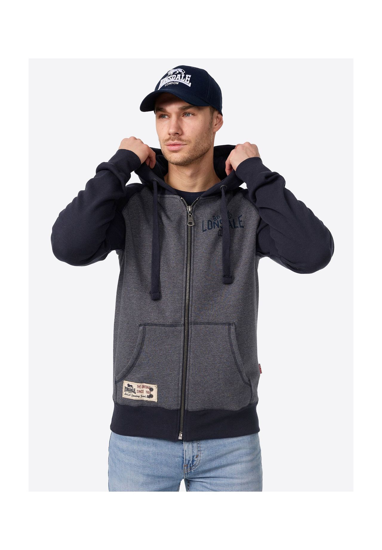 Мужская толстовка с капюшоном и молнией, приталенного кроя SLOUGH LONSDALE, темно-синий
Мужская толстовка с капюшоном и молнией, приталенного кроя SLOUGH LONSDALE, темно-синий