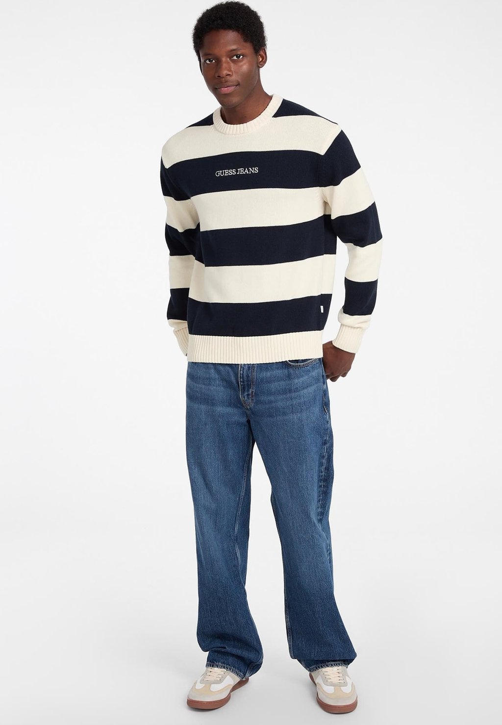 Джемпер Guess Jeans, белый
Джемпер Guess Jeans, белый