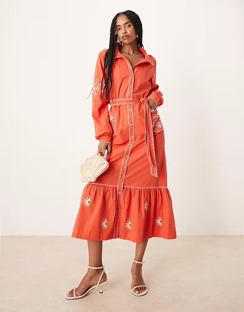 Никогда не полностью одетая вышитая рубашка мидакси платье красного цвета Never Fully Dressed
Никогда не полностью одетая вышитая рубашка мидакси платье красного цвета Never Fully Dressed