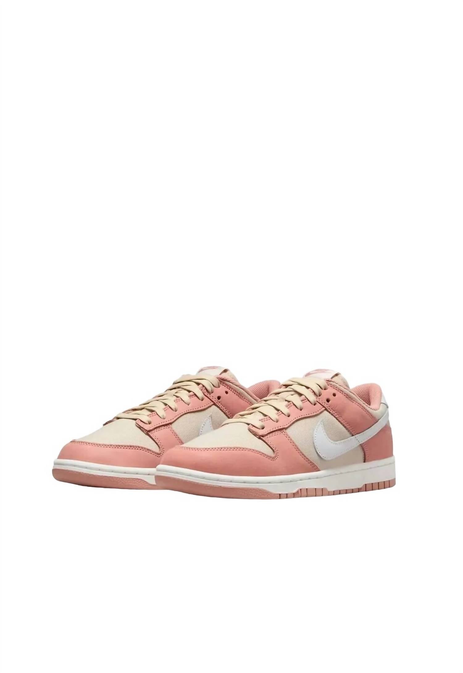 Мужские кроссовки Dunk Low Retro Premium в цвете Red Stardust/Summit White/Sanddrift Nike
Мужские кроссовки Dunk Low Retro Premium в цвете Red Stardust/Summit White/Sanddrift Nike