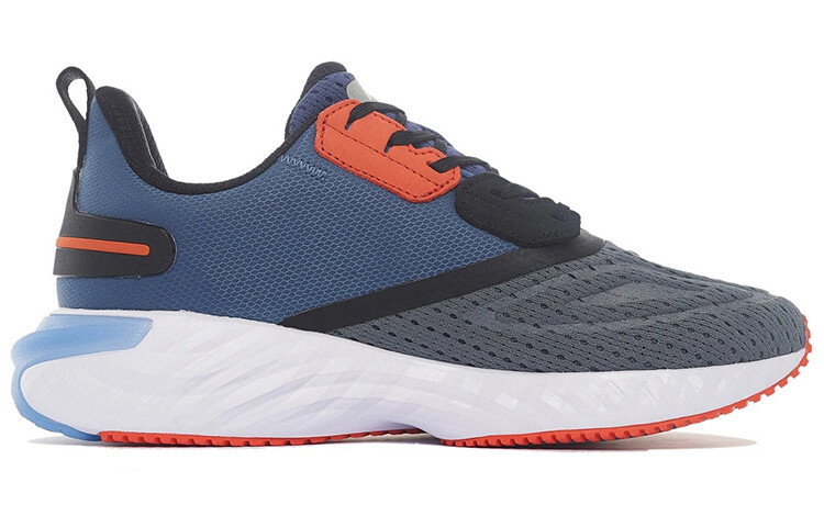 Кроссовки мужские с низким верхом
Кроссовки мужские с низким верхом