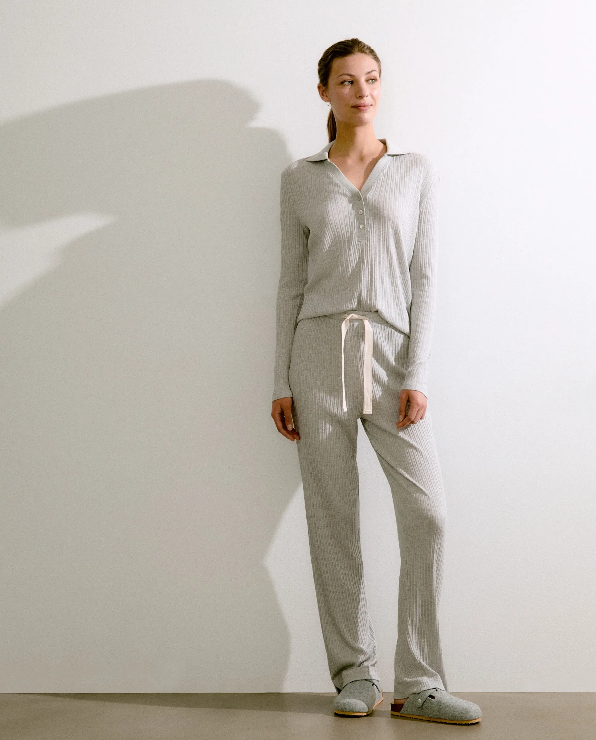 Женская пижама для мужчин Énfasis, серый
Женская пижама для мужчин Énfasis, серый