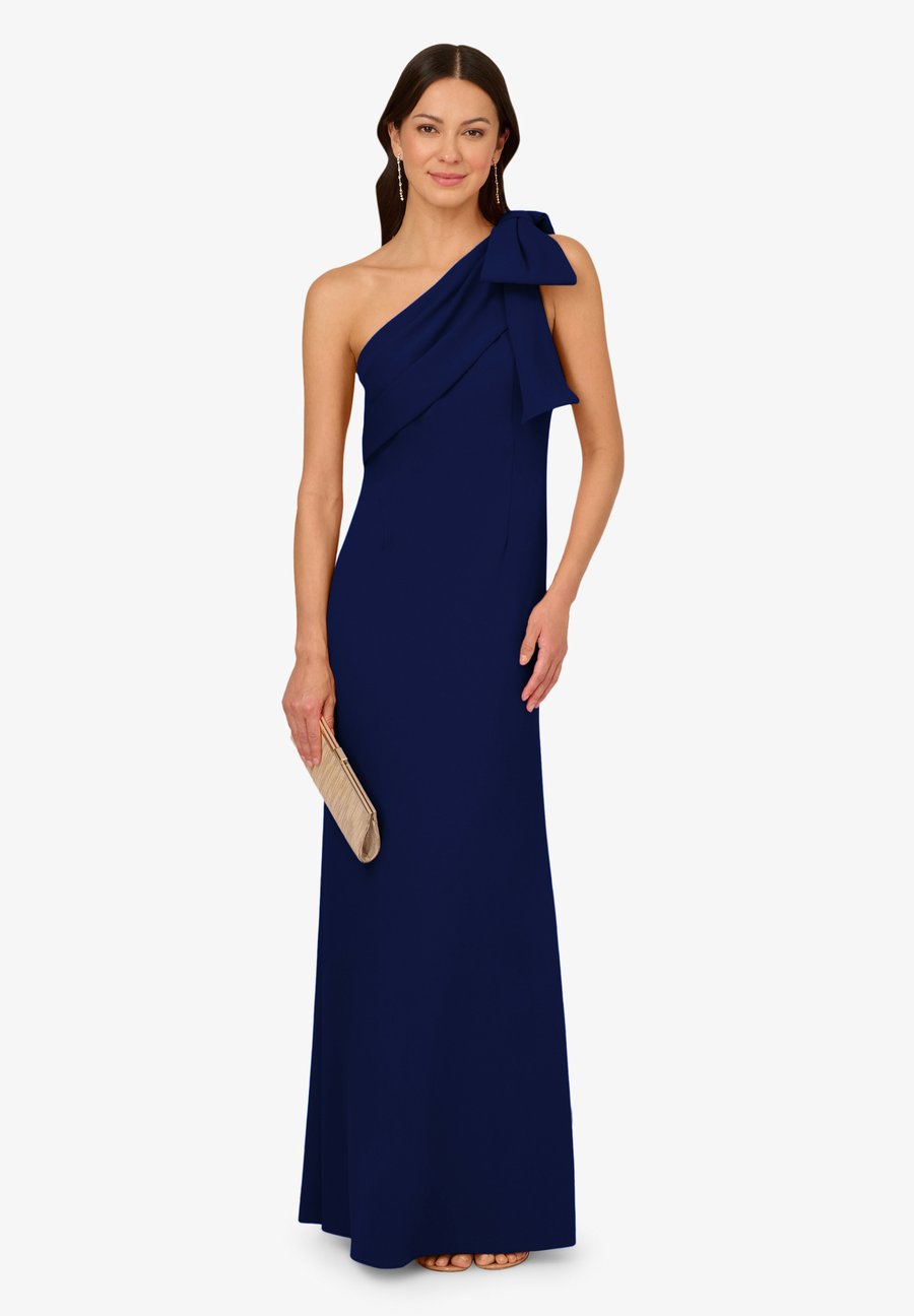 Платье Adrianna Papell STRETCH LONG , Navy Sateen/Dark Blue
Платье Adrianna Papell STRETCH LONG , Navy Sateen/Dark Blue