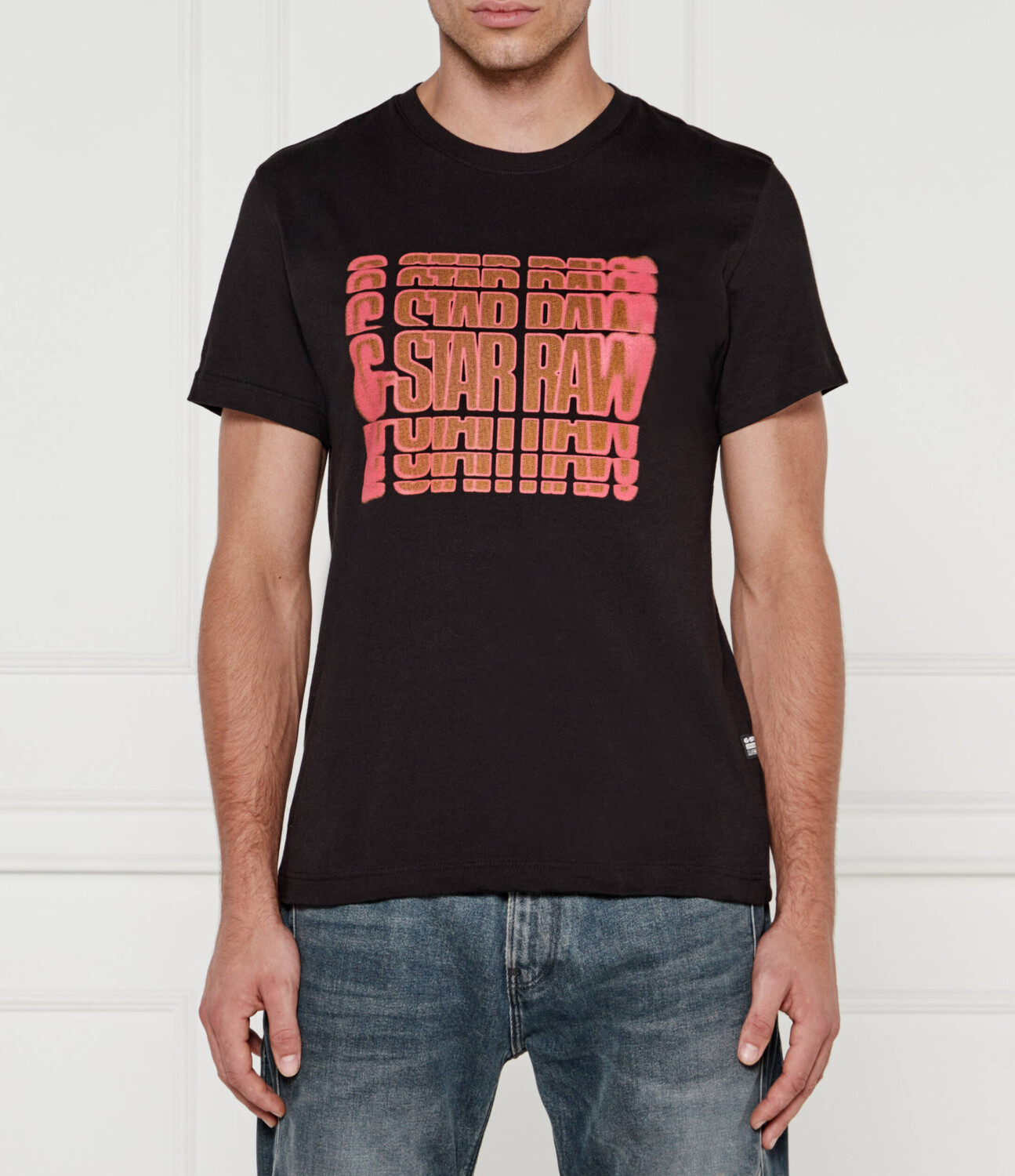 Футболка G- Star Raw Regular Fit, черный 
Футболка G- Star Raw Regular Fit, черный