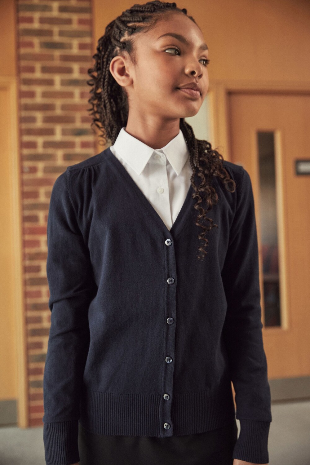 Школьный кардиган с высоким содержанием хлопка и V-образным вырезом Next, синий
Школьный кардиган с высоким содержанием хлопка и V-образным вырезом Next, синий