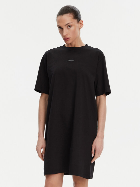 Платье на каждый день свободного покроя J20J225289 Calvin Klein Jeans, черный
Платье на каждый день свободного покроя J20J225289 Calvin Klein Jeans, черный